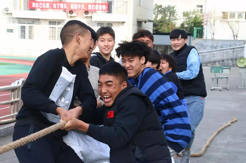 德阳弘正科技职业学校运动会